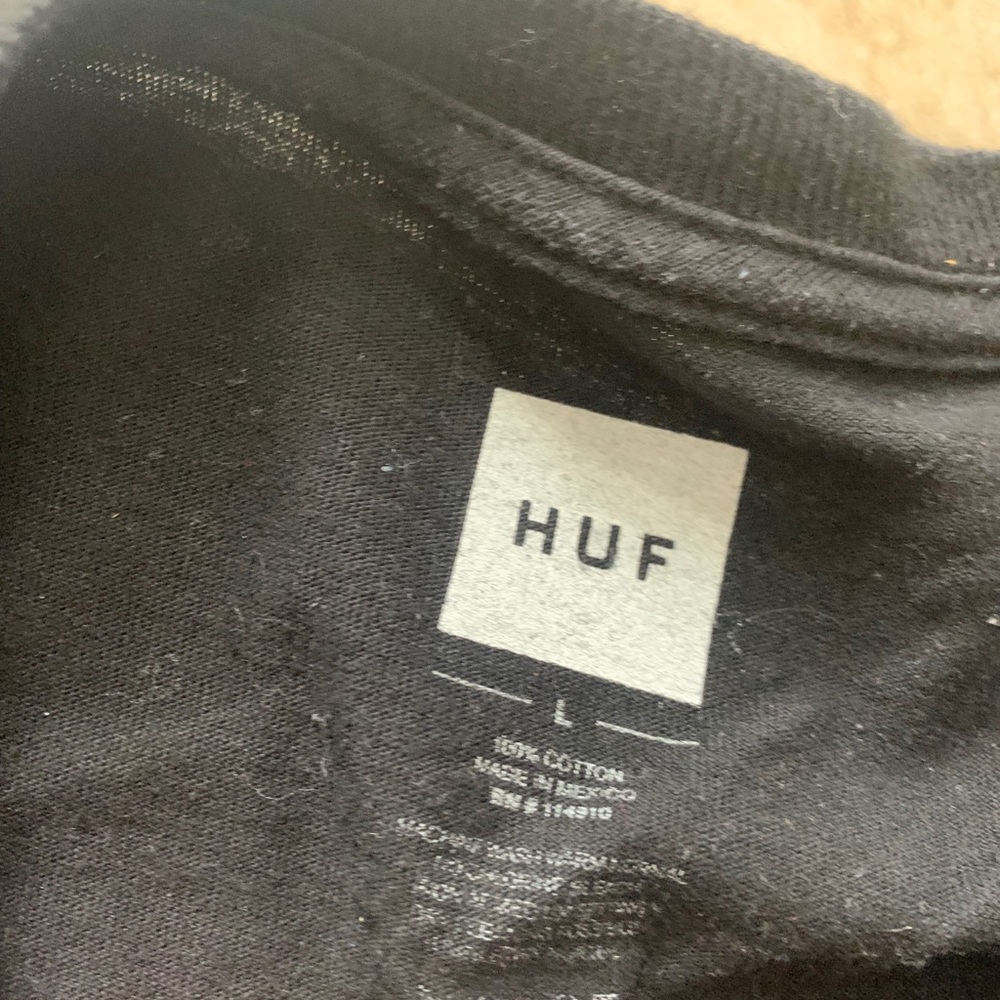 Huf shirt sleeve T shirt